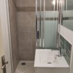 Transformation d'un garage en appartement à Ceyreste (13) : salle de bain