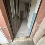 Transformation d’une maison en 2 logements à Neuwiller-lès-Saverne (67) - entrée à rénover