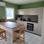 Rénovation partielle de maison à Cholet (49) - cuisine avec ilot