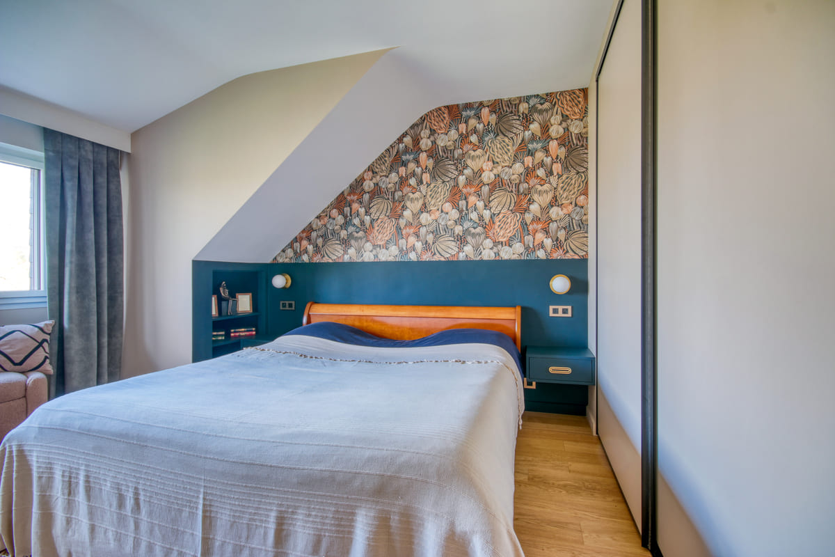 Rénovation d'une maison à Vannes par illiCO travaux Vannes : chambre